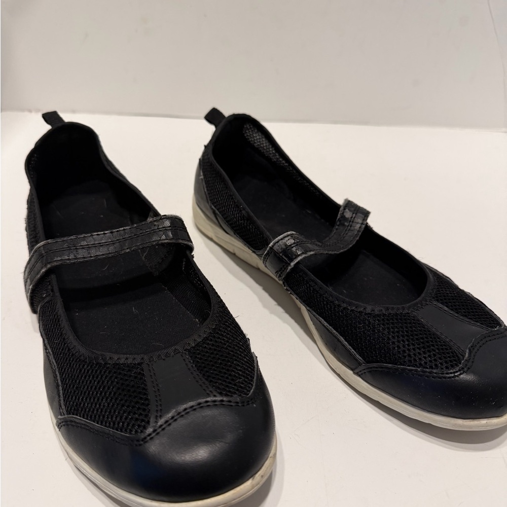Black Mary Jane Sneakers